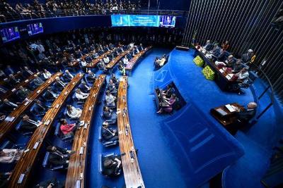 Senado Federal arquiva a PEC da Blindagem aps rejeio da CCJ e manifestaes contrrias pelo Pas