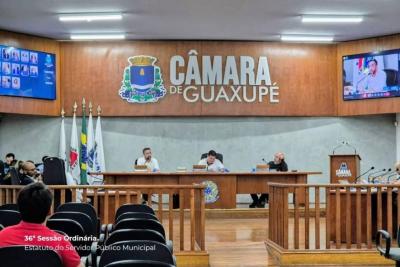 Cmara de Guaxup aprova novo Estatuto dos Servidores Pblicos Municipais 
