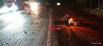 Motociclista morre em coliso frontal com carro na rodovia entre Poos de Caldas e Campestre
