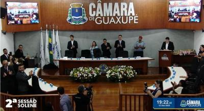 C�mara de Guaxup� homenageia representantes da comunidade com o t�tulo de Honra ao M�rito 