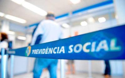 Sancionada lei que pro�be descontos em benef�cios do INSS