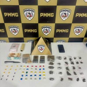 Traficante foge de abordagem, mas � capturado com entorpecentes em Guaxup� 