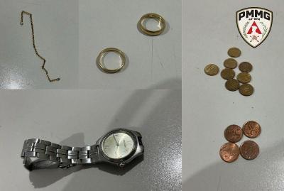 Pol�cia Militar prende homem por furto a resid�ncia em Guaxup�