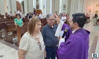 Casal de Guaxup� recebe as b�n��os pelo anivers�rio de 55 anos de casamento 