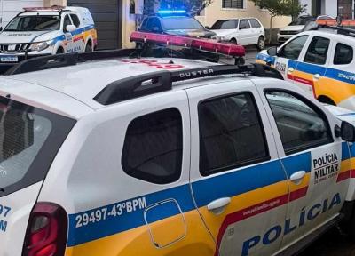 Opera��o da PM resulta na pris�o de autor de homic�dio, localiza ve�culo em matagal e apreende moto por crime de tr�nsito