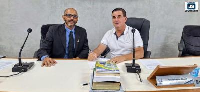 Promulgada, lei que pro�be a venda de fogos com estampido em Guaxup� s� depende da regulamenta��o do governo para ser aplicada  