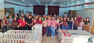 Reinaugurada, loja de m�veis da Galeria dos Presentes est� bem maior e oferta at� trinta vagas em estacionamento
