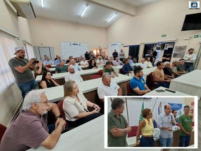 Lideran�as pol�ticas regionais recebem Mar�lia Campos e Luizinho na AMOG