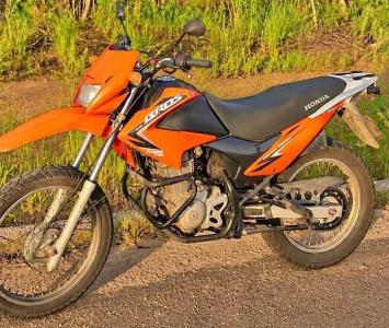 Motocicleta � furtada em Guaxup�