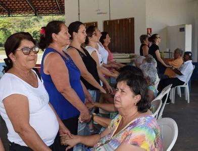 Moradores da Vila Frederico Ozanam participam de piquenique no GCC