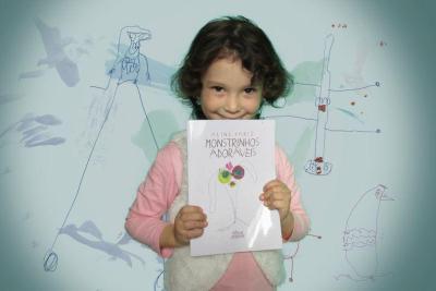 Aos 5 anos, menina publica seu livro ilustrativo 